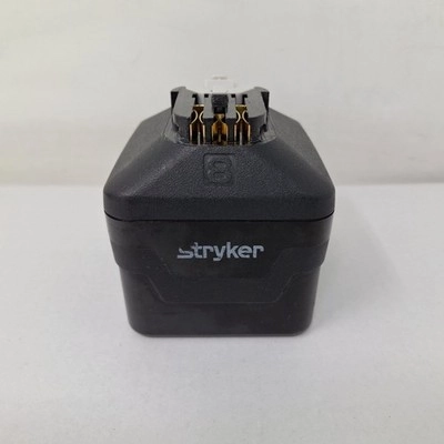 Stryker 8215-000-000 System 8 Large Battery