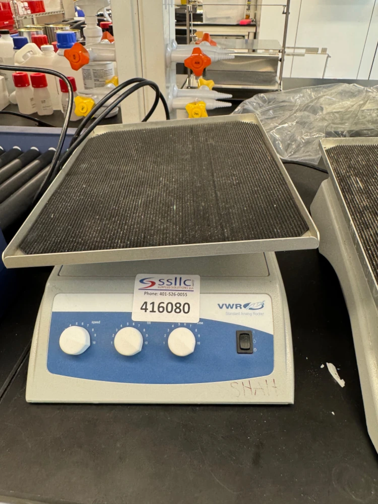 VWR Standard Analog Rocker | LabX.com