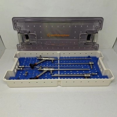Smith & Nephew 72204752 & 7209208 Hysteroscope Set