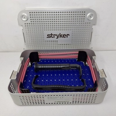 Stryker Eikon LT Illuminated Retractor System