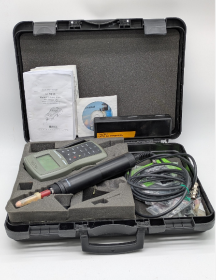Hanna HI9829 Multiparameter Meter w/ HI7629829 Probe + HI7609829-4 EC/Turbidity 