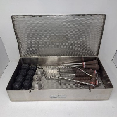 Link Partial Pelvis Instrument Set