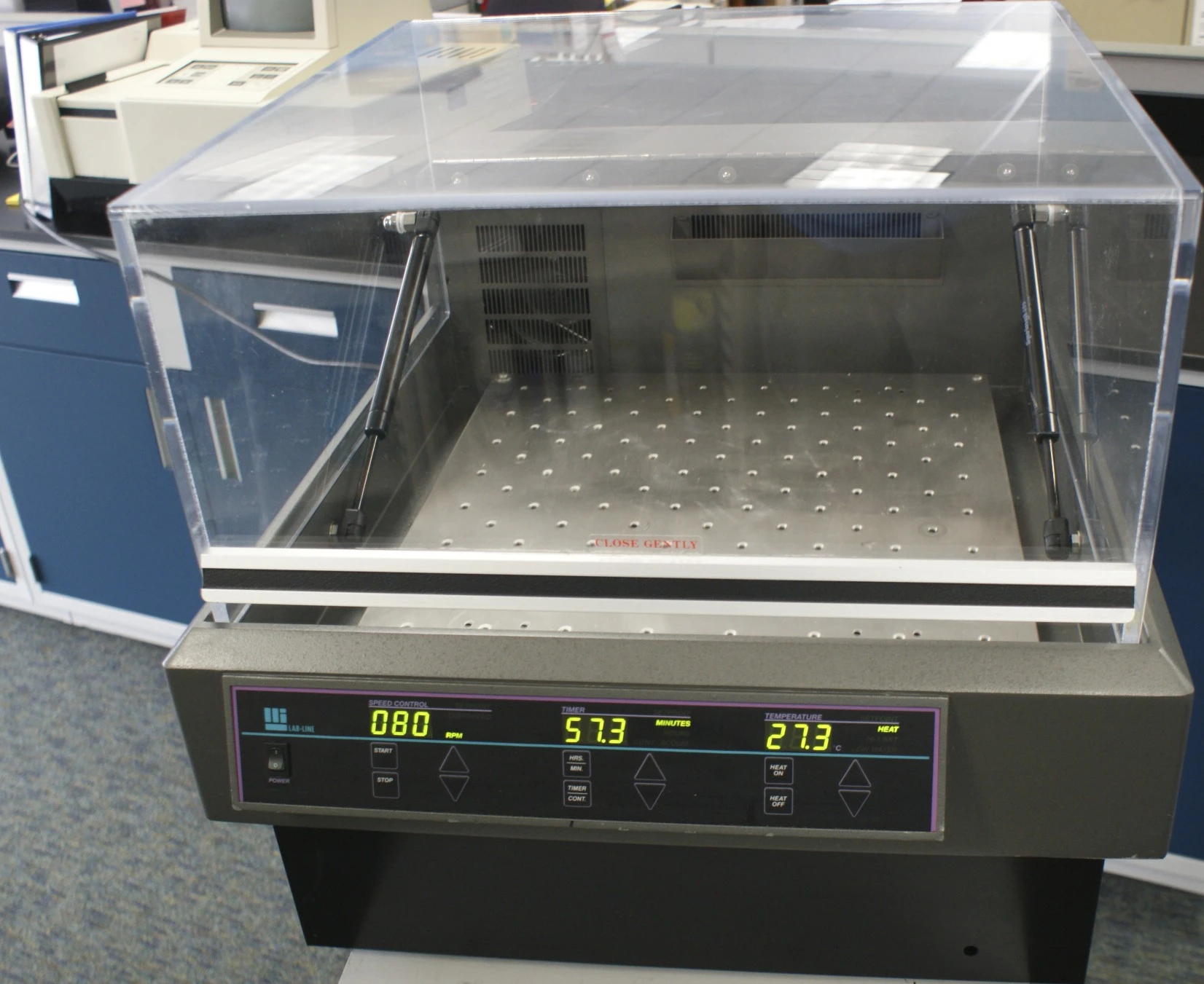Labline 4628 Incubated Orbital Shaker Tabletop Lab-line 3628
