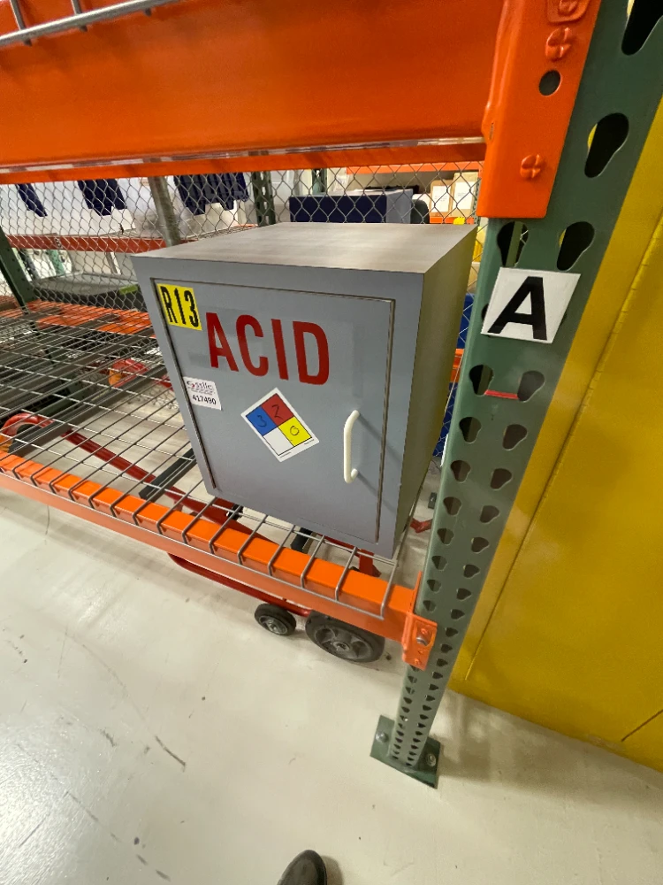 Acid Storage Safety Cabinet | LabX.com