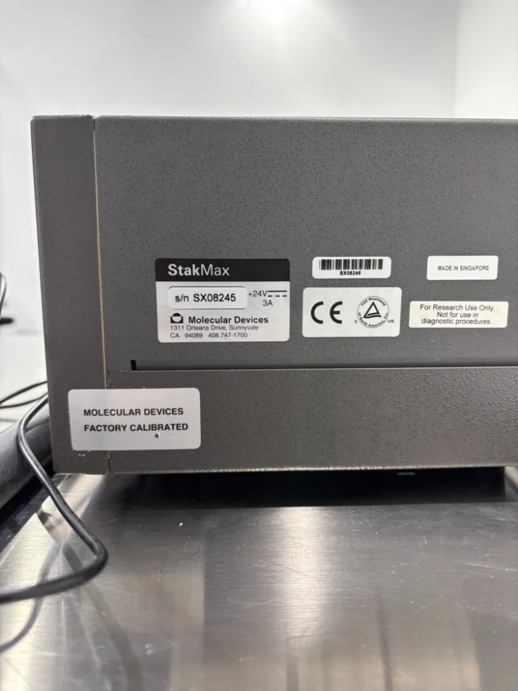 StakMax Molecular Devices | LabX.com