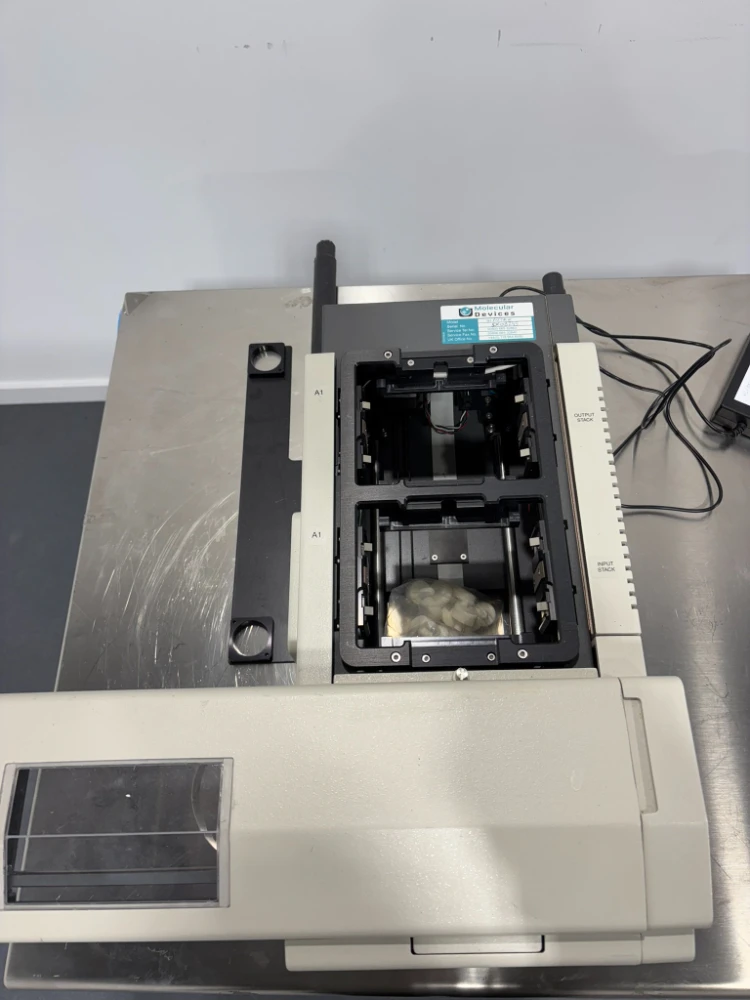 StakMax Molecular Devices | LabX.com