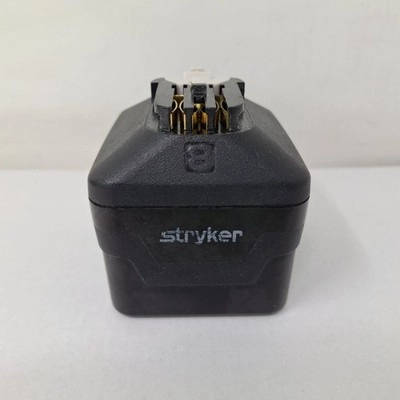 Stryker 8215-000-000 System 8 Large Battery
