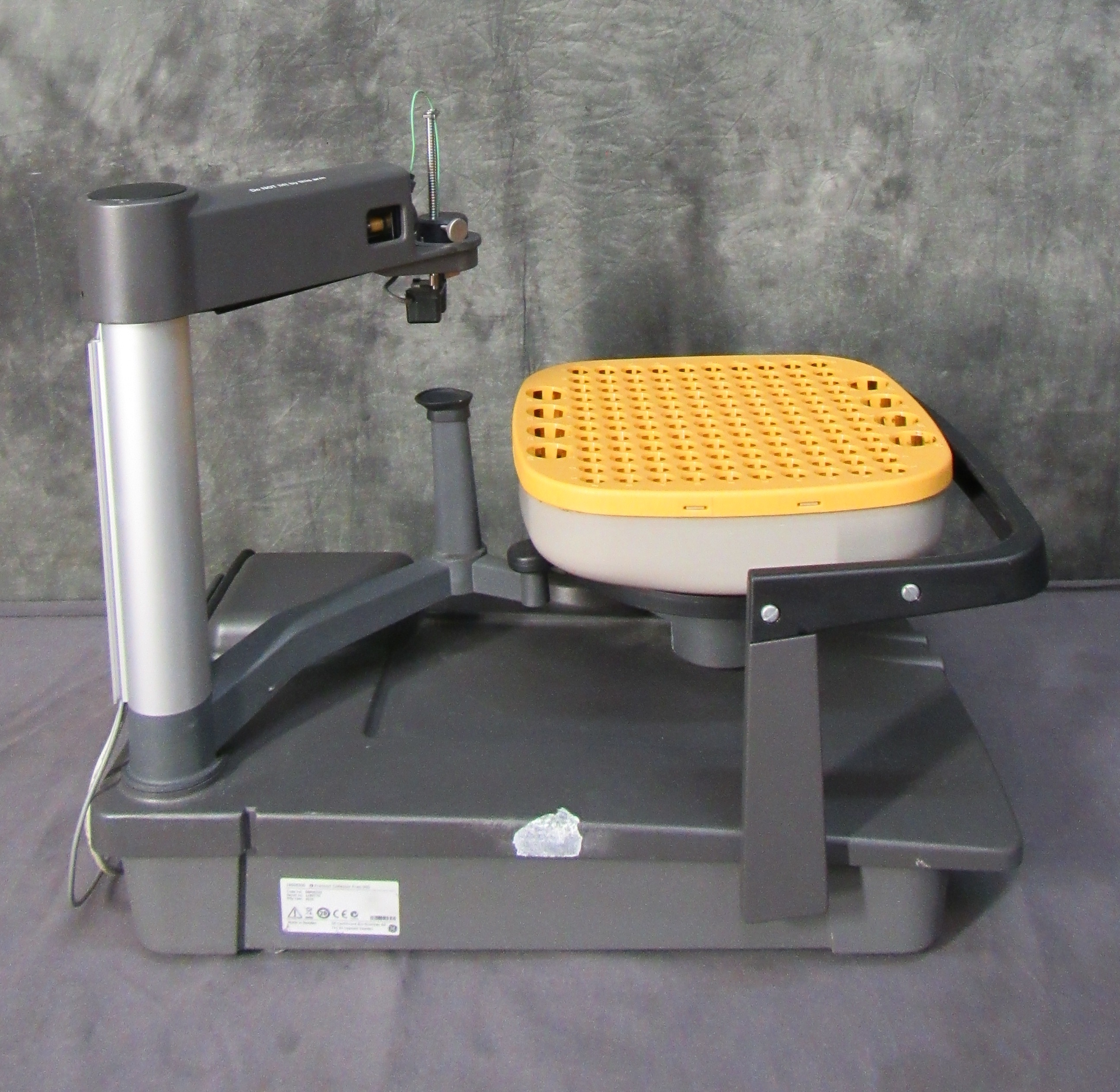 GE 18608300 AKTA Frac-950 Fraction Collector w/ Rack A for 18mm and ...