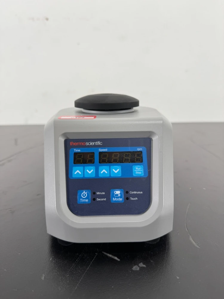 Thermo Scientific Digital Vortex Mixer | LabX.com