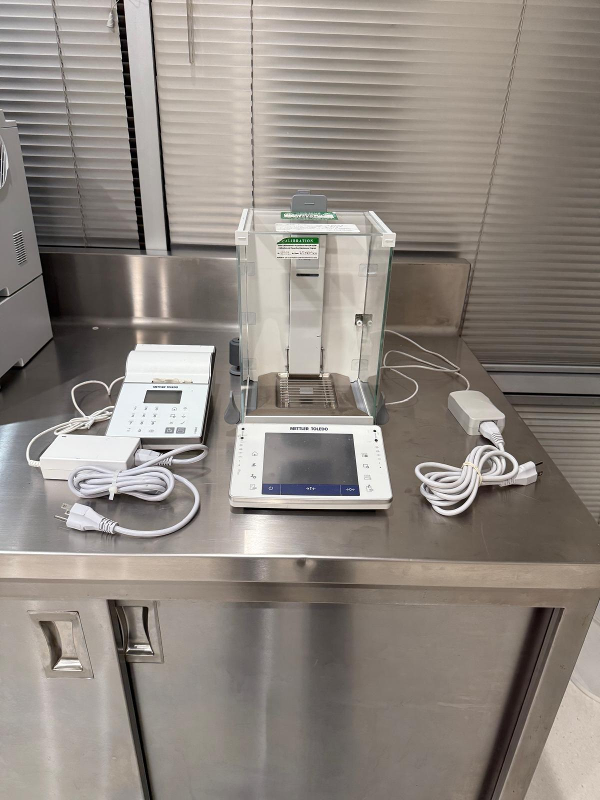 Mettler Toledo XPE 205 Scale, Balance, Analytical Scale 0.01mg ...