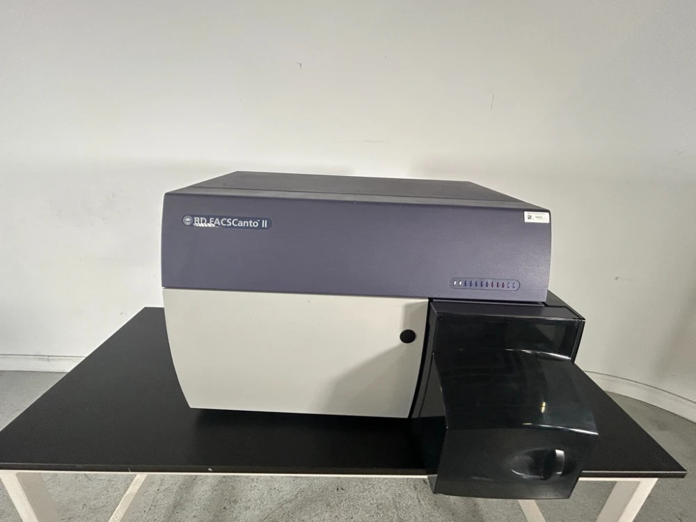BD FACSCanto II Flow Cytometer | LabX.com