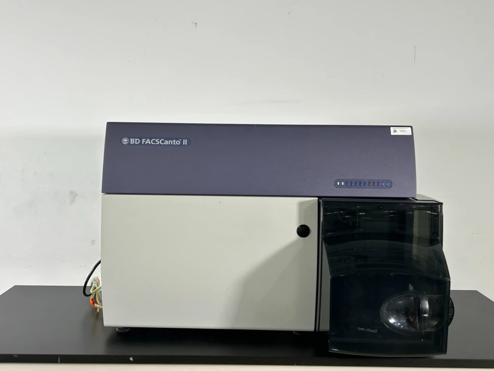 BD FACSCanto II Flow Cytometer | LabX.com