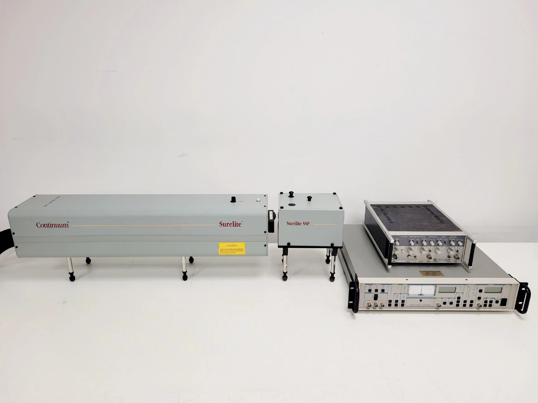 Continuum Surelite SLI-20 YAG Laser System w/ PSU, Optics & Spares ...
