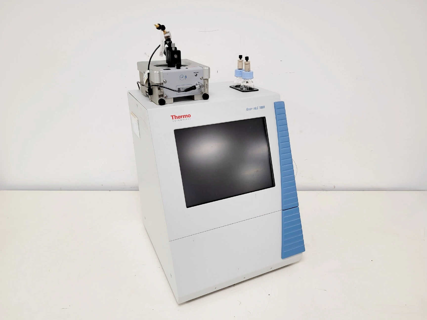 Thermo Scientific Easy-Nano LC 1000 UHPLC Chromatography w/ Accessories ...