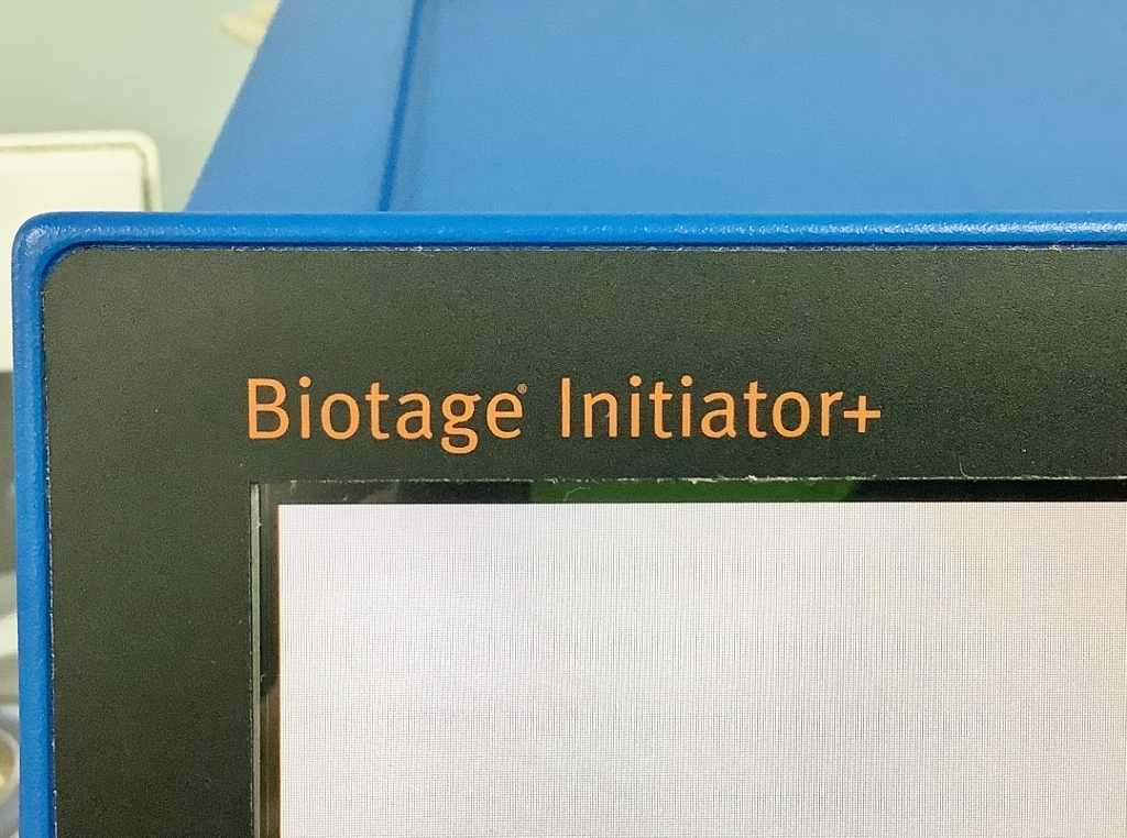 Biotage Initiator Plus with Robot Sixty with Warranty | LabX.com