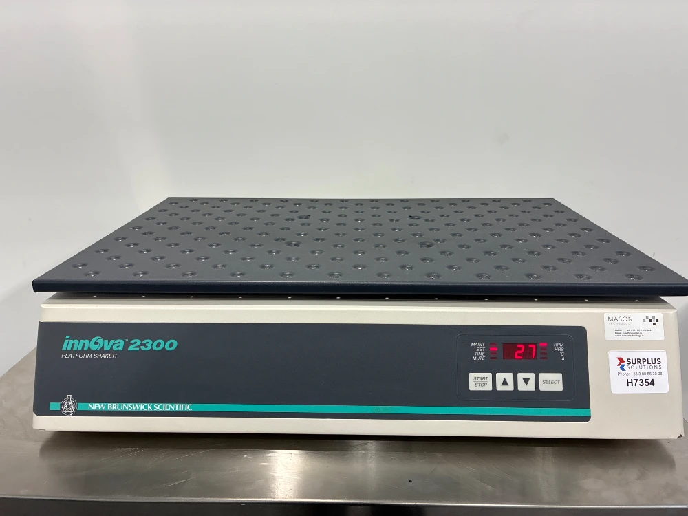 New Brunswick Innova 2300 Platform Shaker | LabX.com