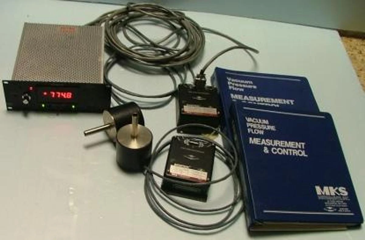 Mks Instruments 615 QTY. 1. MKS INSTRUMENTS | LabX.com