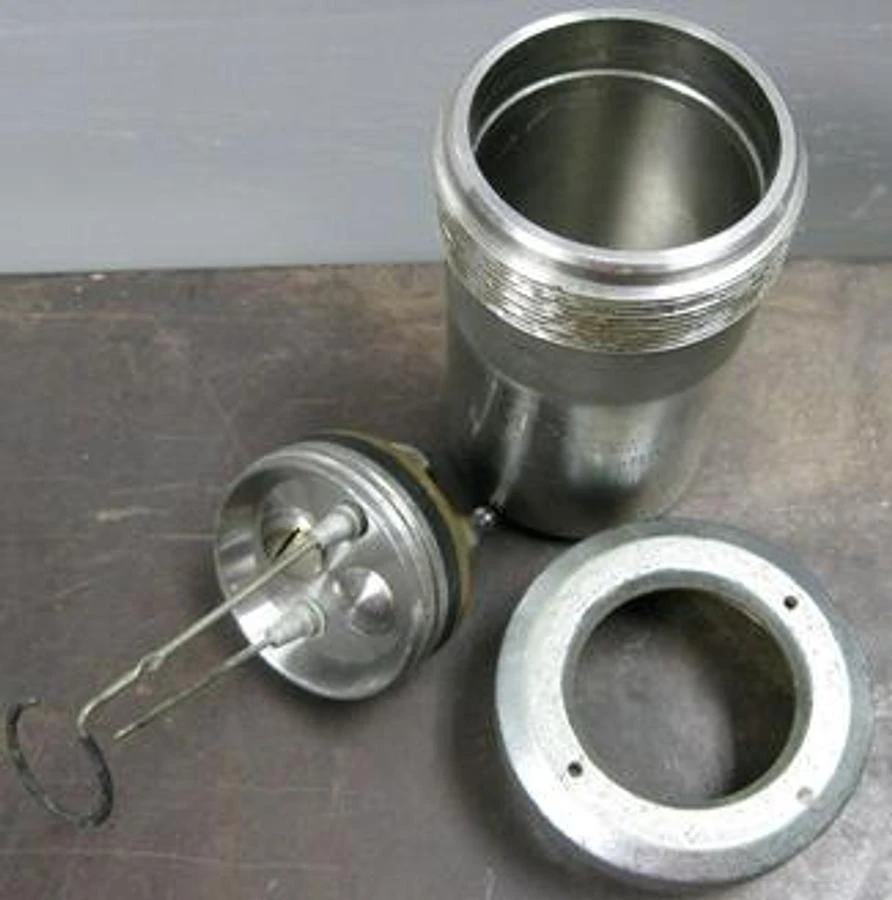 Parcarson Instrument QTY. 1. PARR INSTRUMENT COMPANY MOLINE ILLINOIS | LabX.com