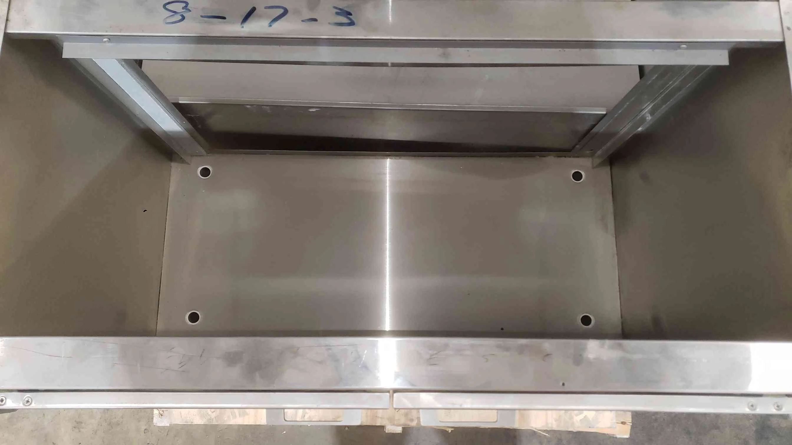 Stainless Steel 3' Metal Bench Lab Casework (SKU: 112489) | LabX.com