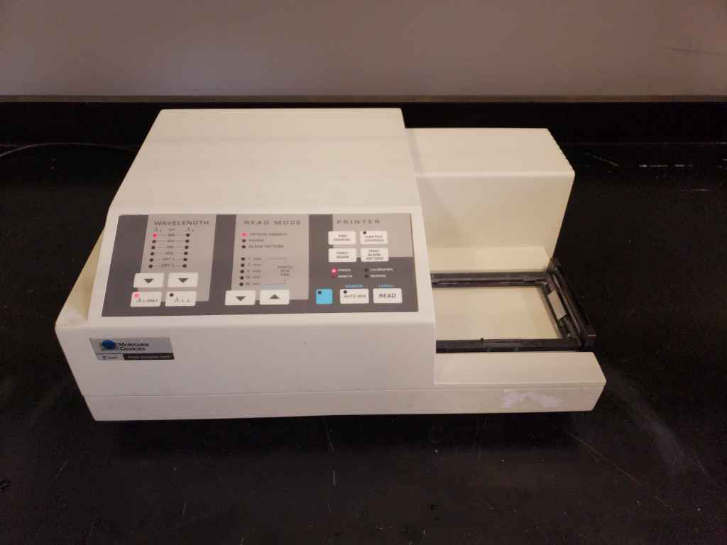 Elisa Microplate reader:  Molecular Devices V Max Kinetic - Good condition