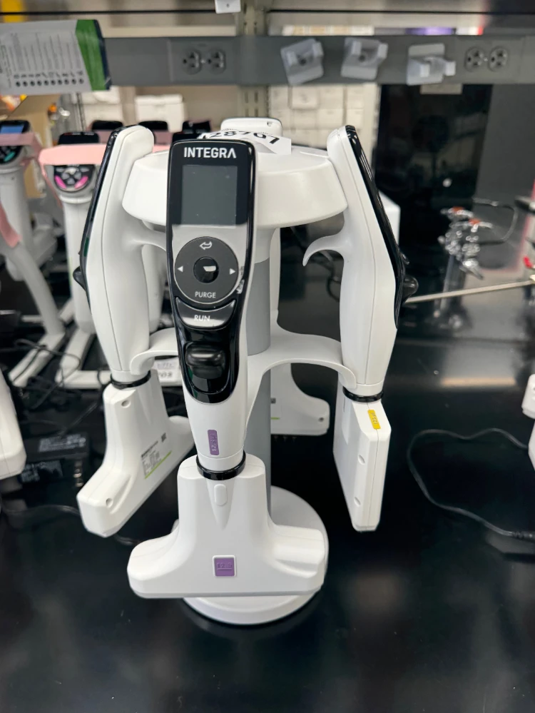 Integra Multichannel Electronic Pipettes - Quantity 4 | LabX.com