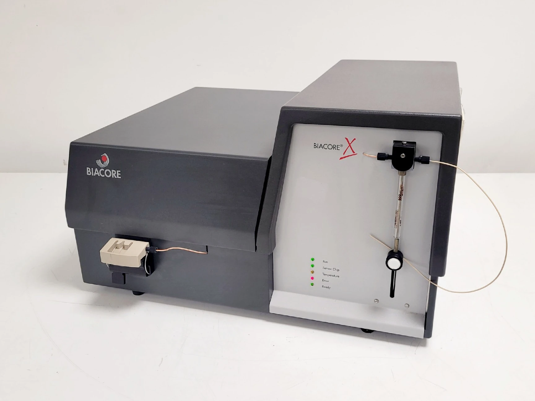 Biacore X High Sensitivity SPR System Lab | LabX.com