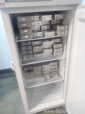 Lot 145 Listing# 1094835 3PHCBI MDF-U731M-PA Biomedical Freezer