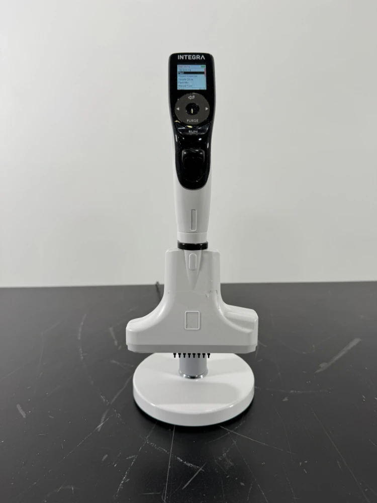 Integra Charging Rack Integra Digital Multichannel Pipette w/ Charging Stand | LabX.com
