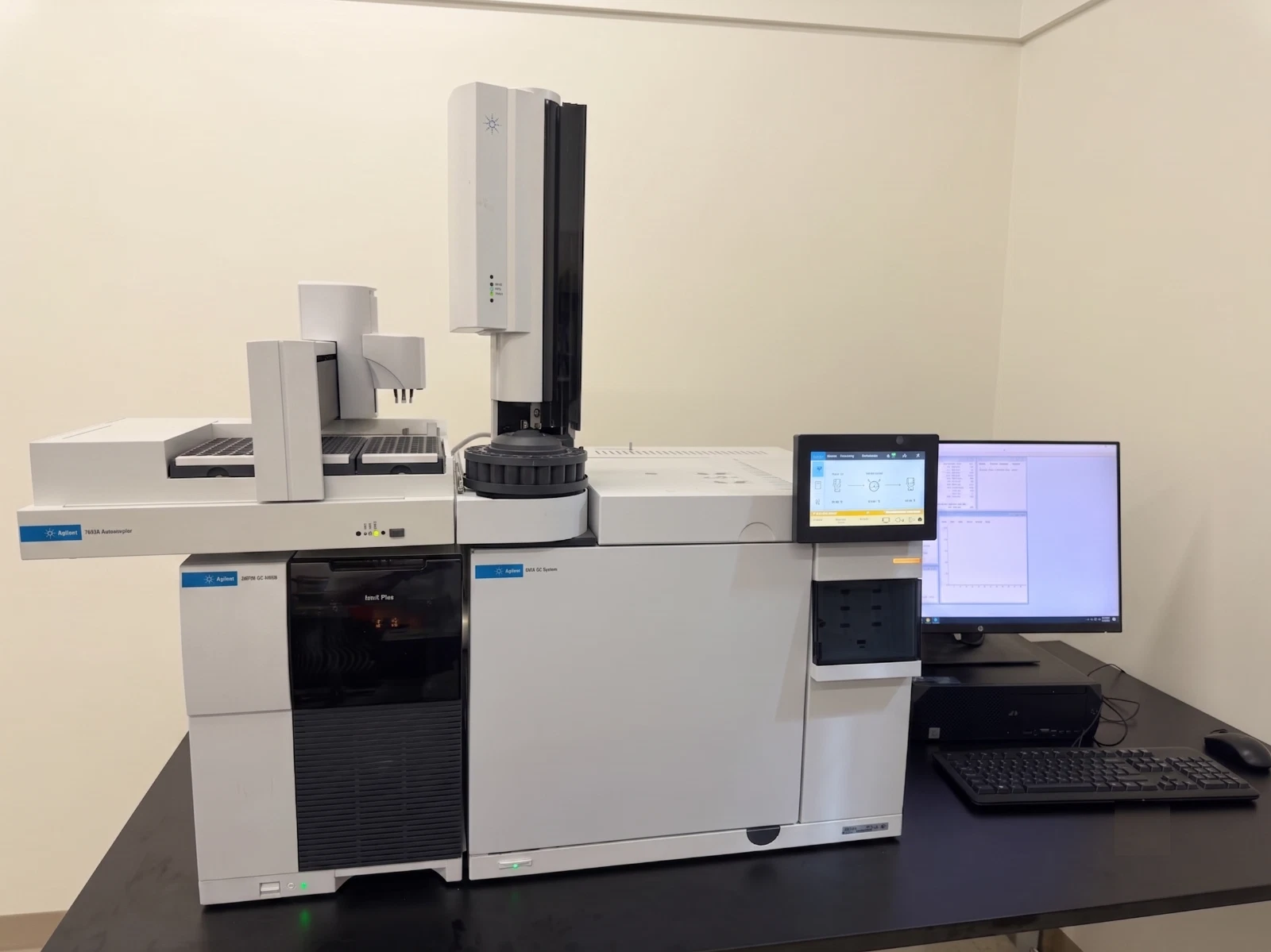 Agilent 8890 GC Gas Chromatography with Dual ECD, Dual 7693 Tower