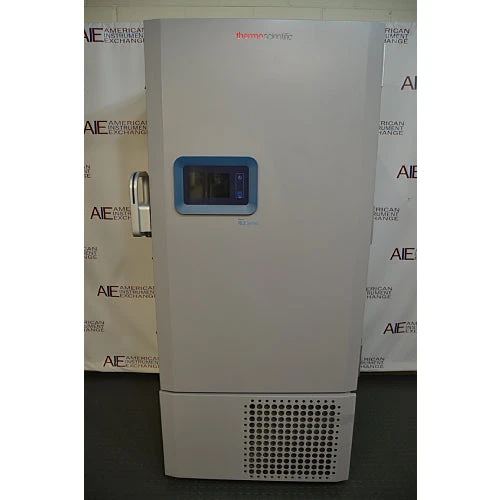 【NS】 NorLake Scientific -20°C Premier Freezer NSPF331WWW | LabX.com