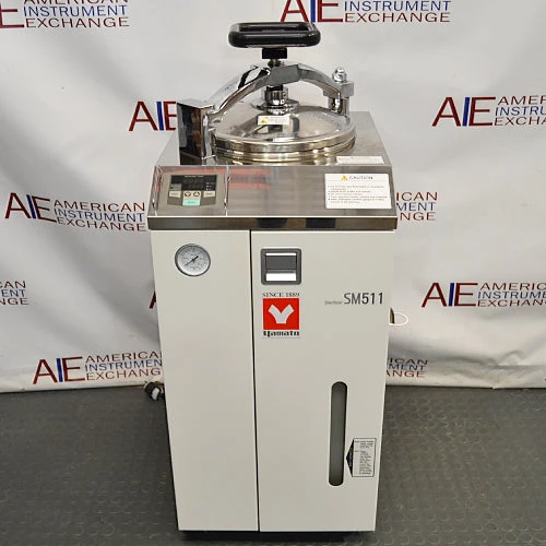 Yamato SM511 Vertical Autoclave | LabX.com