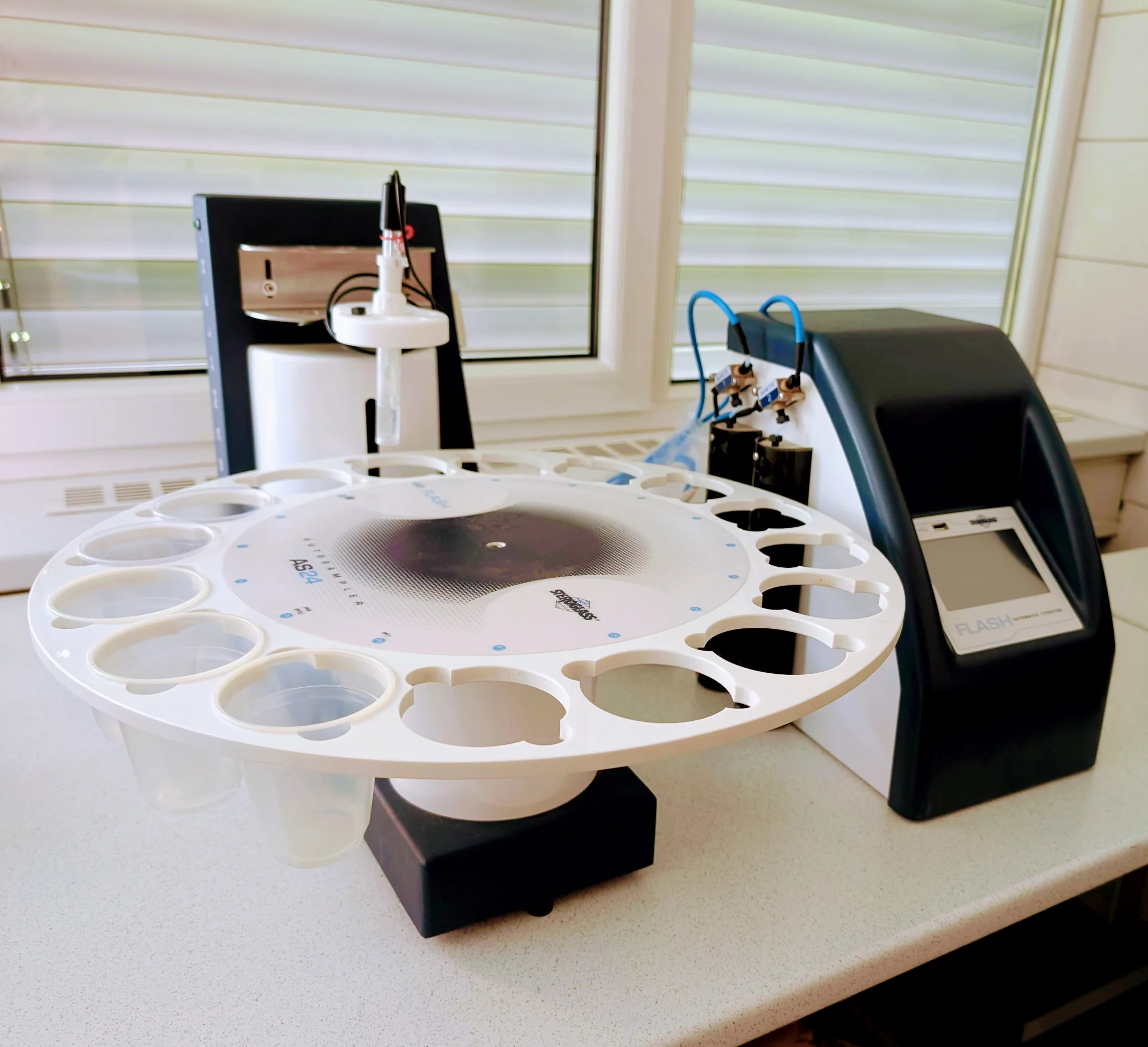 Seward Stomacher® 80 Biomaster Laboratory Homogenizer | LabX.com