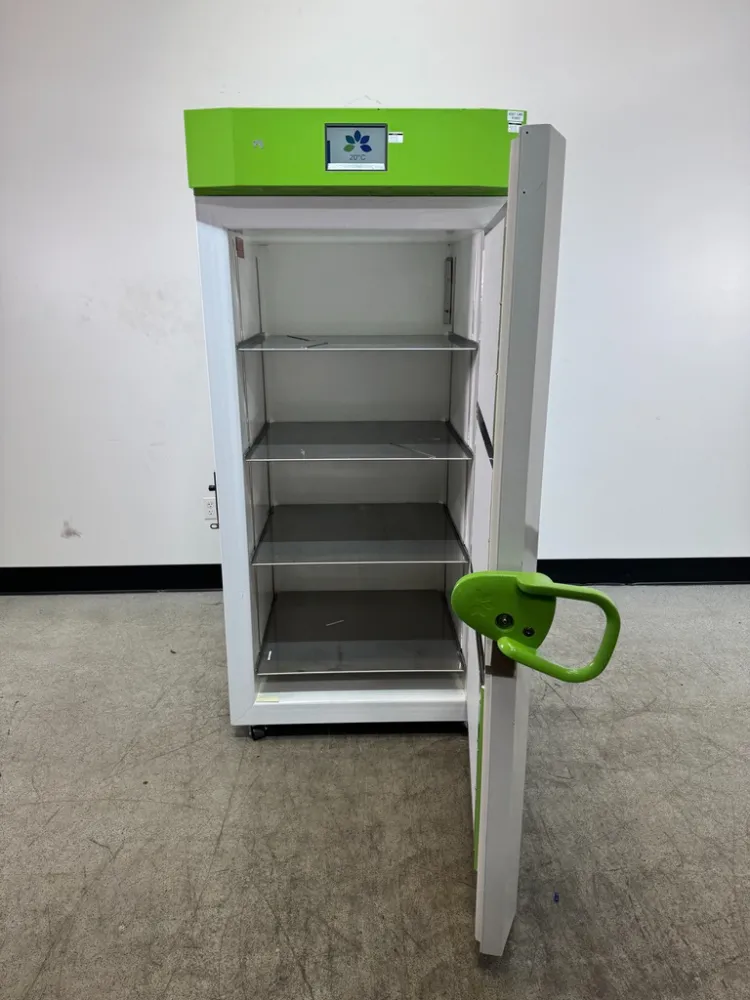 Stirling Ultracold -86 Ultra Low Temperature Freezer | LabX.com