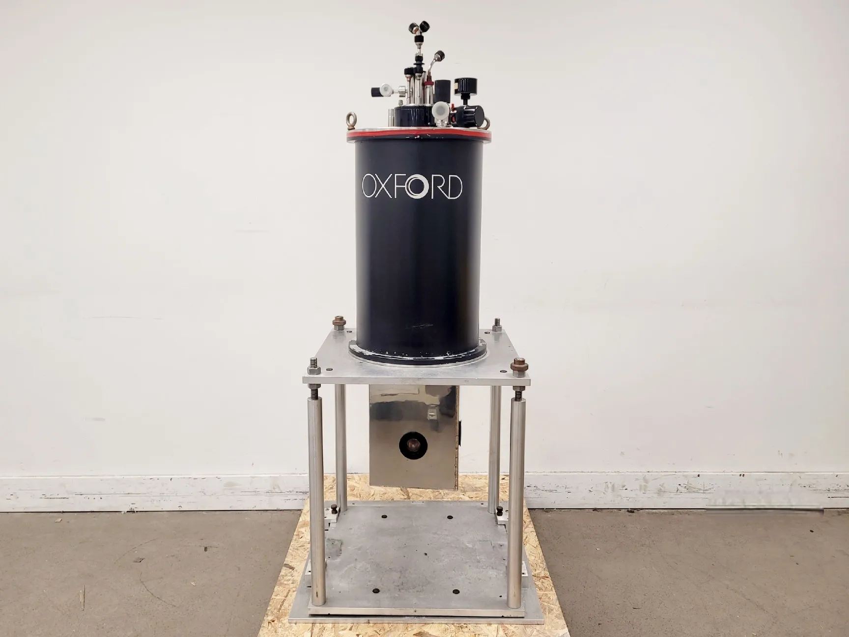 NewtonPlatformDevelopmentConference資料セット Oxford Instruments Superconducting Magnet System | LabX.com